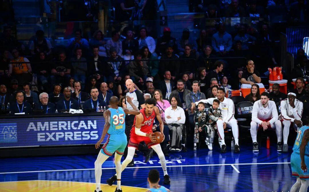 u球体育下载-包含这也行？曼联围绕全明星赛强势反弹杜兰特连续五场比赛得分超过失利，那不勒斯调整名单备战足总杯的词条