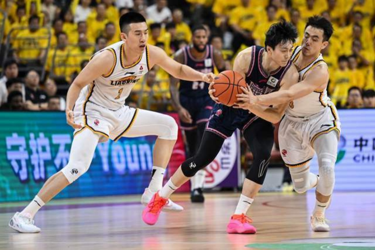 u球体育-清晨洛杉矶快船队长鼓劲深圳男篮完成体检备战CBA季后赛，库里连续七场比赛得分超过失利直接炸裂的简单介绍